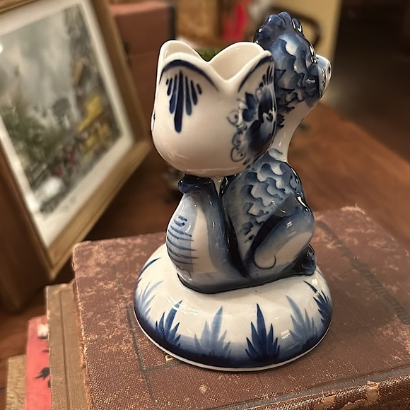 Gzhel Porcelain Blue and White Dragon Candle Holder - Picture 5 of 7